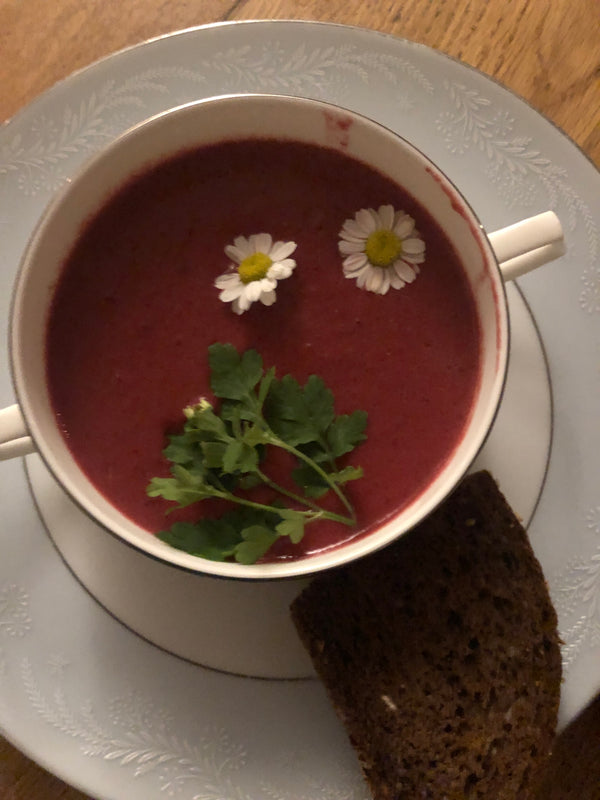The best  recipe for Beetroot soup and why its so good for you!